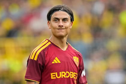 Ni Paulo Dybala ni Nahuel Molina recibieron autorización de la Roma para viajar a la despedida de Messi
