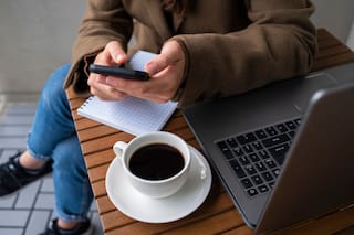 Ni remoto ni híbrido, el futuro laboral está en el microshifting