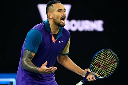 Nick Kyrgios celebra un punto ante Dominic Thiem, pero al final ganó el austríaco.