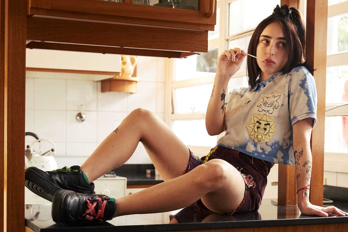 Nicki Nicole en la casa de San Isidro en la que pasa la cuarentena. Allí mismo rodó el clip de "Colocao", su nuevo track