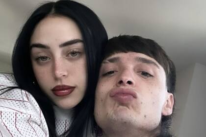 Nicki y Peso Pluma terminaron su relación recientemente, pero sus compromisos de carrera los mantienen cerca