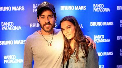 Nico Francella y su novia, Candela Yanigro