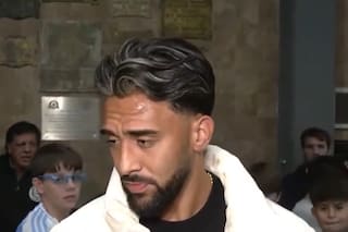 Nico González fue recibido con honores en Escobar y lo pasearon en un autobomba