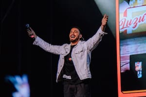 Nico Occhiato hizo una entrada inesperada en el show del Gran Rex