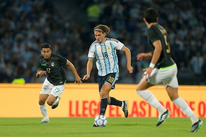 Nico Paz marcó su segundo gol con la camiseta de la selección argentina