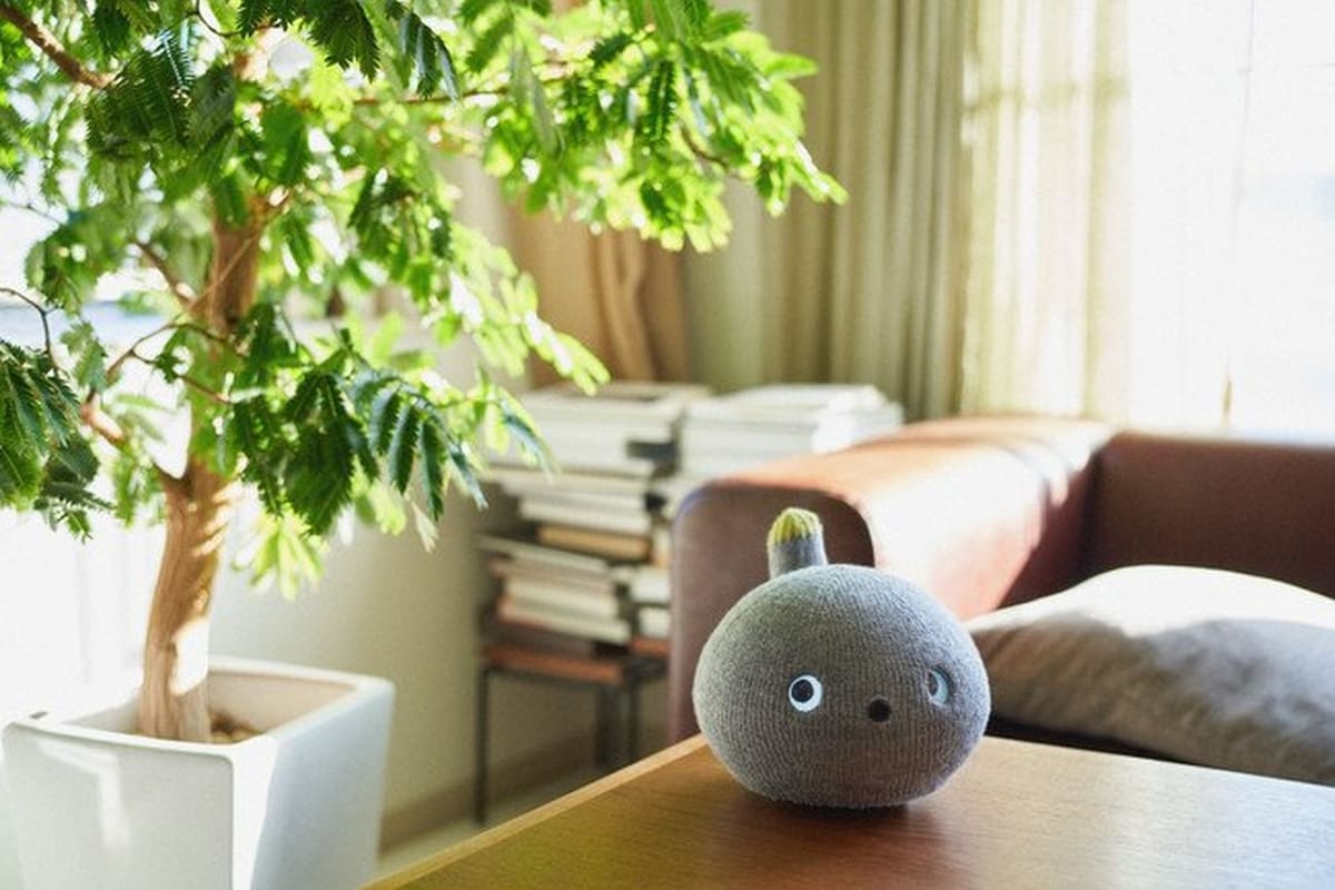 Nicobo es un robot diseñado por Panasonic para acompañar a personas aisladas en la cuarentena