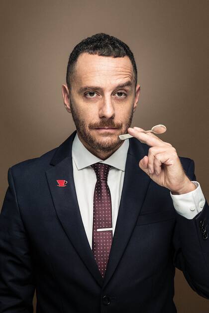 Nicolás Artusi, de columnista a la tapa de la revista.