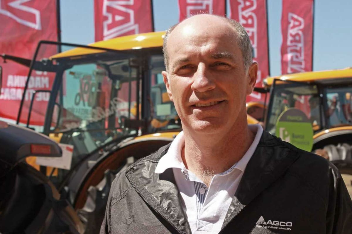 Nicolás Ballestrero, gerente general de Agco, en el stand del grupo en Expoagro