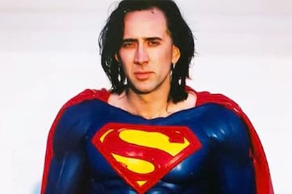 Nicolas Cage con el traje de Superman