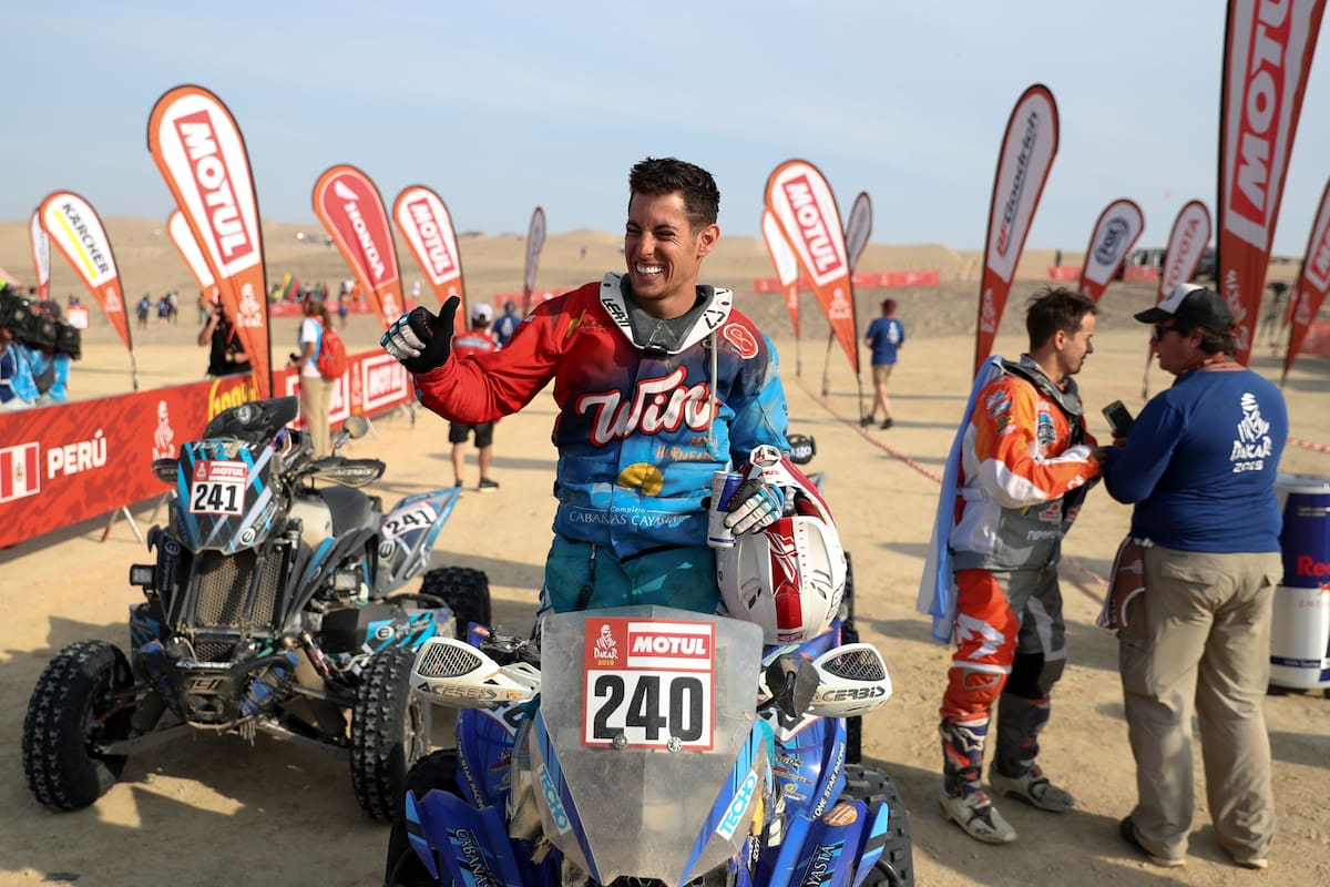 Nicolás Cavigliasso, campeón del Rally Dakar en cuatriciclos