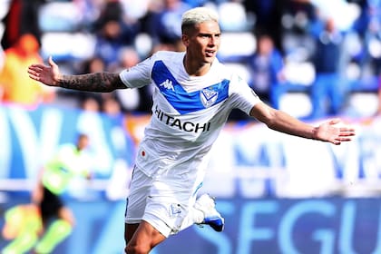 Nicolás Domínguez será transferido al fútbol italiano, pero se irá en junio de 2020