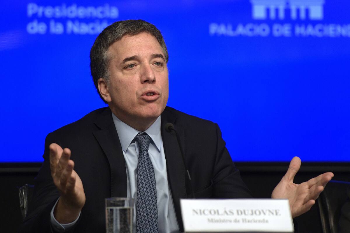 Nicolás Dujovne anuncia medidas el 03/09/18