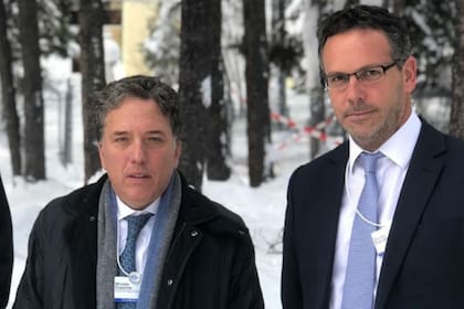 Nicolás Dujovne (ministro de Hacienda) y Guido Sandleris (presidente del Banco Central)