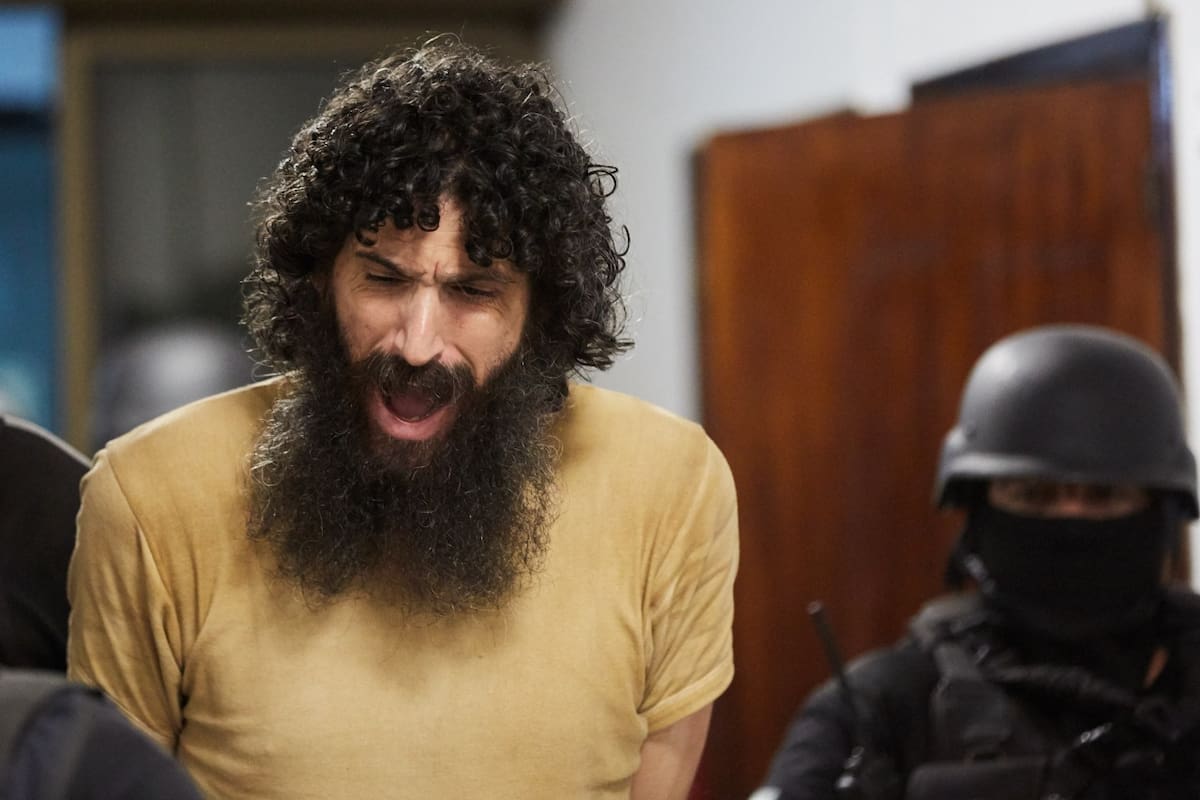 Nicolás Gil Pereg, acusado de asesinar a su madre y a su tía, deberá enfrentar el juicio. Sus abogados insisten en derivarlo a un psiquiátrico en Ezeiza pero la Justicia le rechazó el pedido.