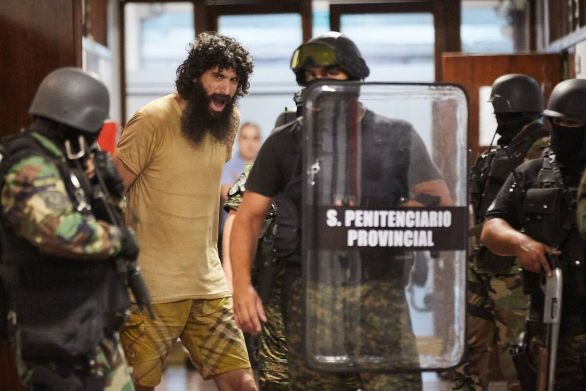 Nicolás Gil Pereg, acusado de asesinar a su madre y a su tía, deberá enfrentar el juicio. Sus abogados insisten en derivarlo a un psiquiátrico en Ezeiza pero la Justicia le rechazó el pedido.