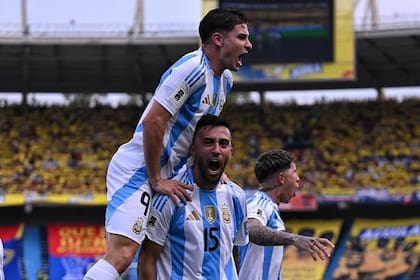 Nicolás González selección