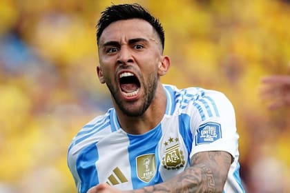 Nicolás González confirmó su nuevo romance y se trata de la exnovia de otro futbolista