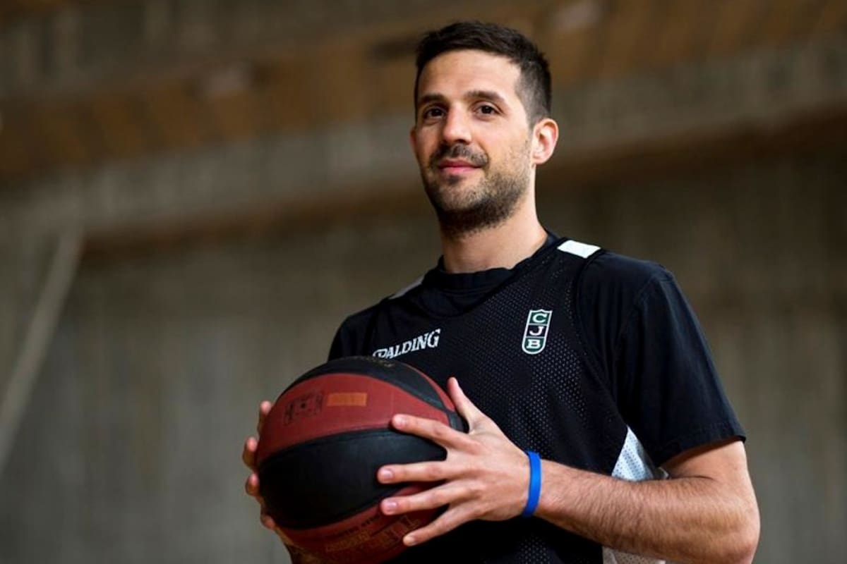 Nicolás Laprovittola recibió el MVP de la liga de España