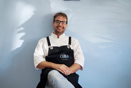 Nicolás Minetti, aprendió a cocinar desde chico, jugó al fútbol, se recibió de profesor de educación física, pero apostó por la cocina.