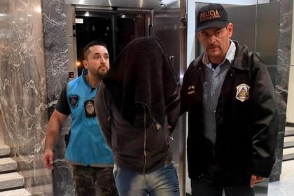 Nicolás Pachelo cuando fue detenido acusado de los robos en el country Tortugas