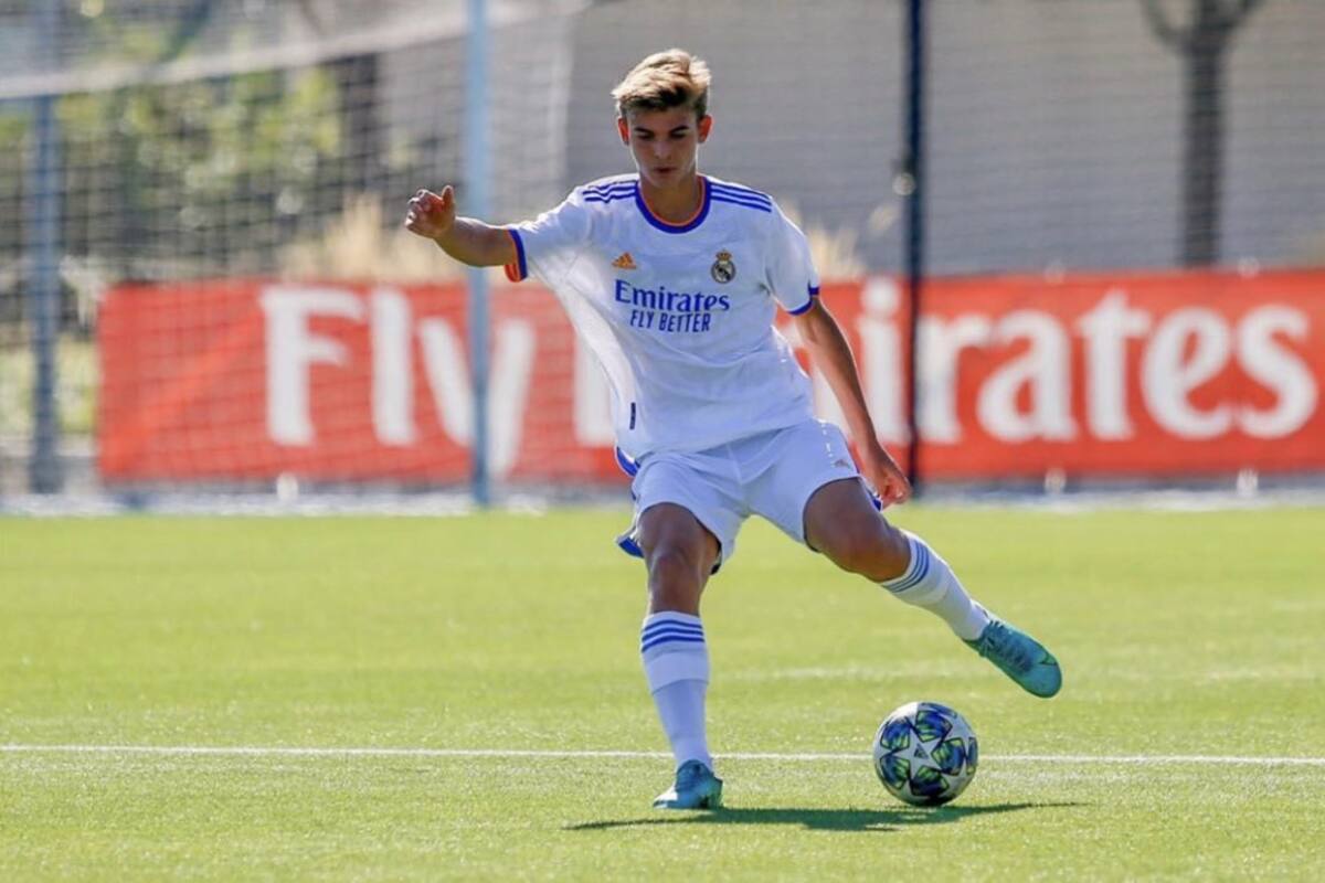 Nicolás Paz, con todo el futuro por delante en Real Madrid