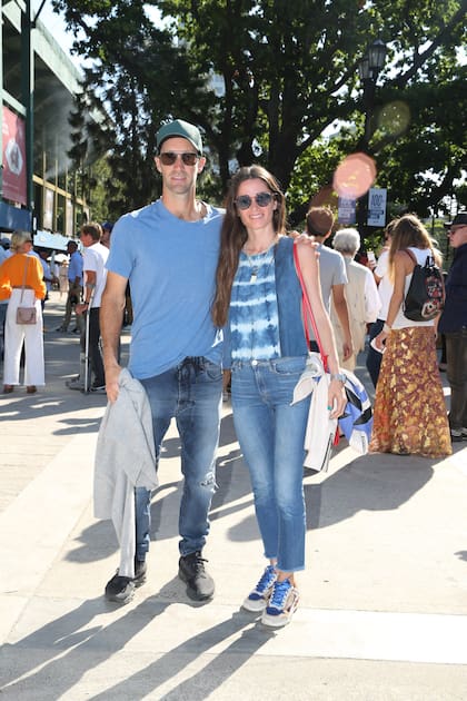 Nicolás Pieres y su mujer, Ángeles Pedreira. Están casados desde 2013 y son padres de Félix, de cuatro años.