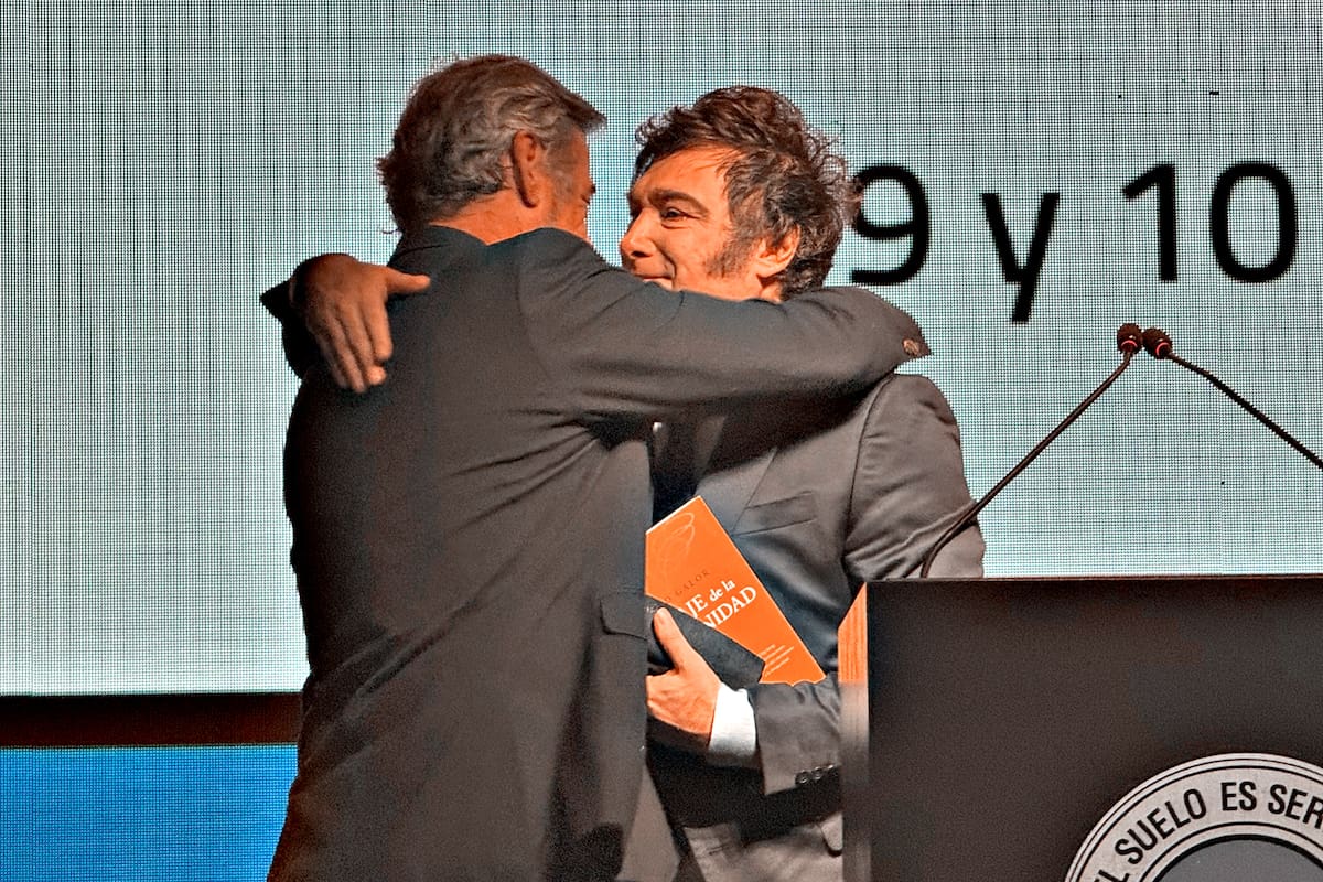 Nicolás Pino, presidente de la Rural, fue anfitrión de Javier Milei en la entidad. Foto SRA