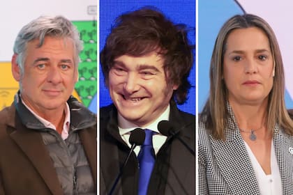 Nicolás Pino, presidente de la SRA; Javier Milei; y Andrea Sarnari, presidenta de FAA