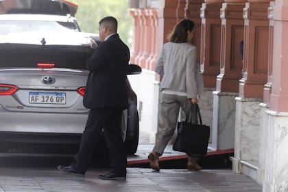 La Caciller Diana Mondino, llega a Casa Rosada