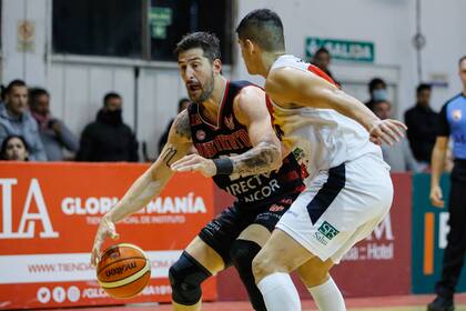 Nicolás Romano es el segundo mejor rebotero defensivo de la LNB