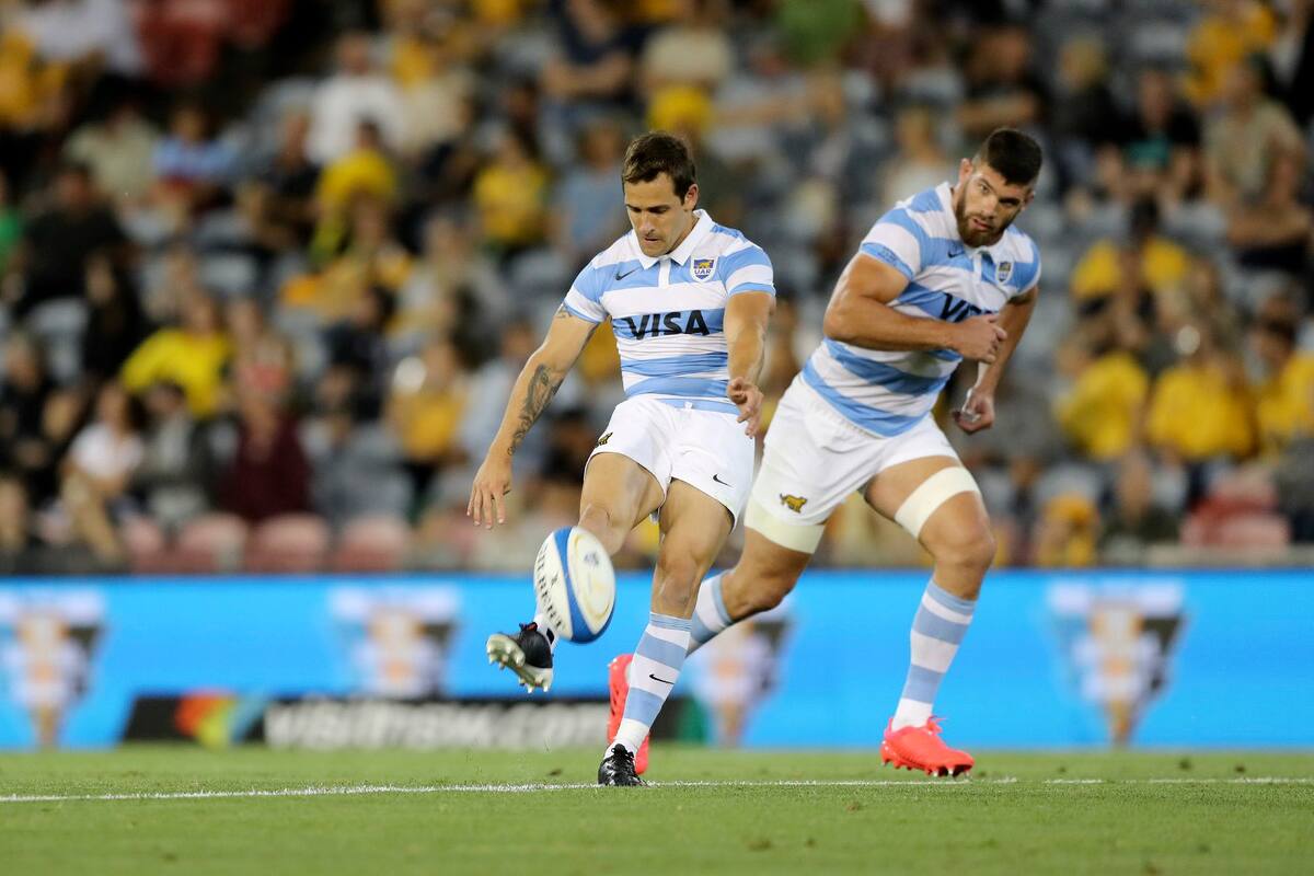Nicolas Sanchez y Marcos Kremer, ambos del Stade Français: sus recuerdos jugando contra Francia