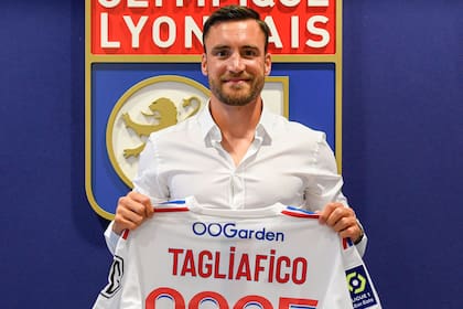 Nicolás Tagliafico, ex Banfield, Independiente, Real Murcia y Ajax firmó contrato con Lyon de Francia hasta la temporada 2025