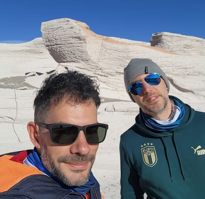 Nicolás y Javier