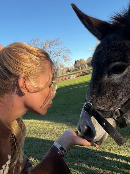 Nicole Neumann es protectora y rescatista de animales desde hace muchos año (Foto: Instagram @nikitaneumannoficial)