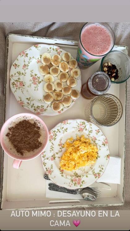 Nicole Neumann se hizo el desayuno y lo disfrutó en la cama