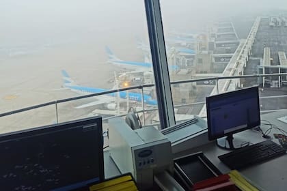 Niebla en la Ciudad: demoras en los vuelos en Aeroparque y Ezeiza