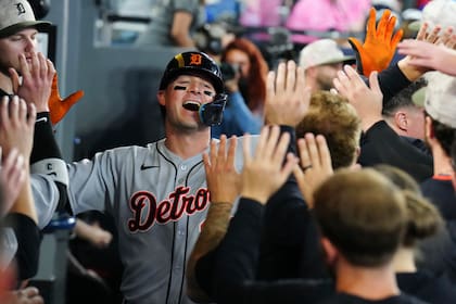 Nike, actual fabricante de uniformes de la MLB, enfrenta críticas de jugadores por detalles técnicos del nuevo modelo, según MLB.com