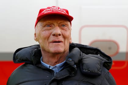 Niki Lauda se recupera satisfactoriamente de la operación