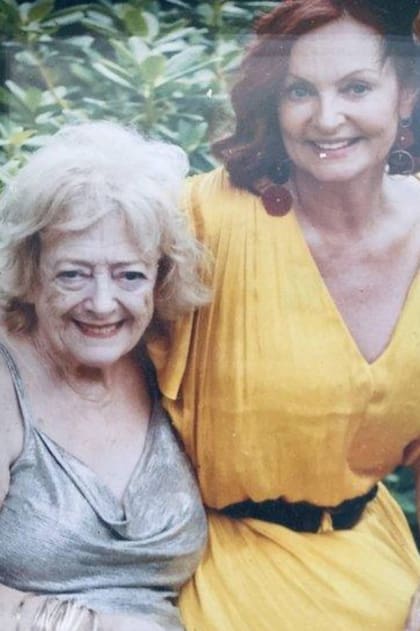 Nikki y su madre en 2019