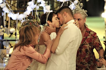 Nina, Jorgito y un casamiento con tantos tironeos como los tuvo la grilla de Telefé gracias a la variable duración de sus capítulos