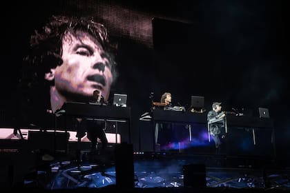 "Ningún DJ serio se quiere hacer pasar por músico", sostiene Hernán Cattaneo