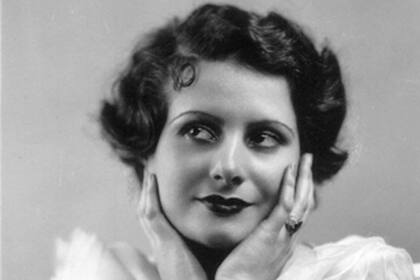 Nini Marshall