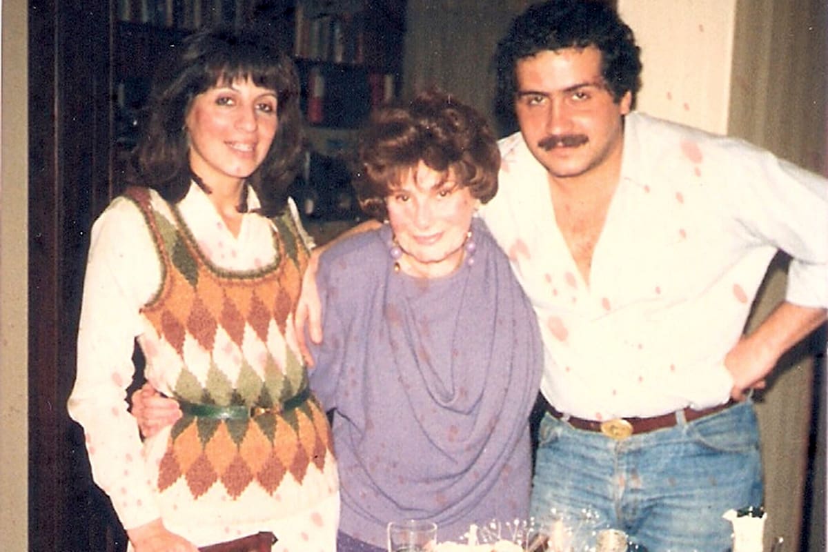 Niní Marshall, con sus nietos Marina y Carlos