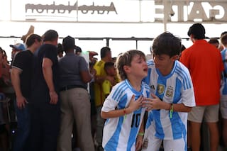 Otra vergüenza de la Conmebol y la organización: la final de la Copa América estaba perdida antes de empezar