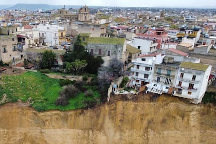 Niscemi, al borde del abismo