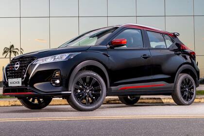 Nissan Kicks XPlay