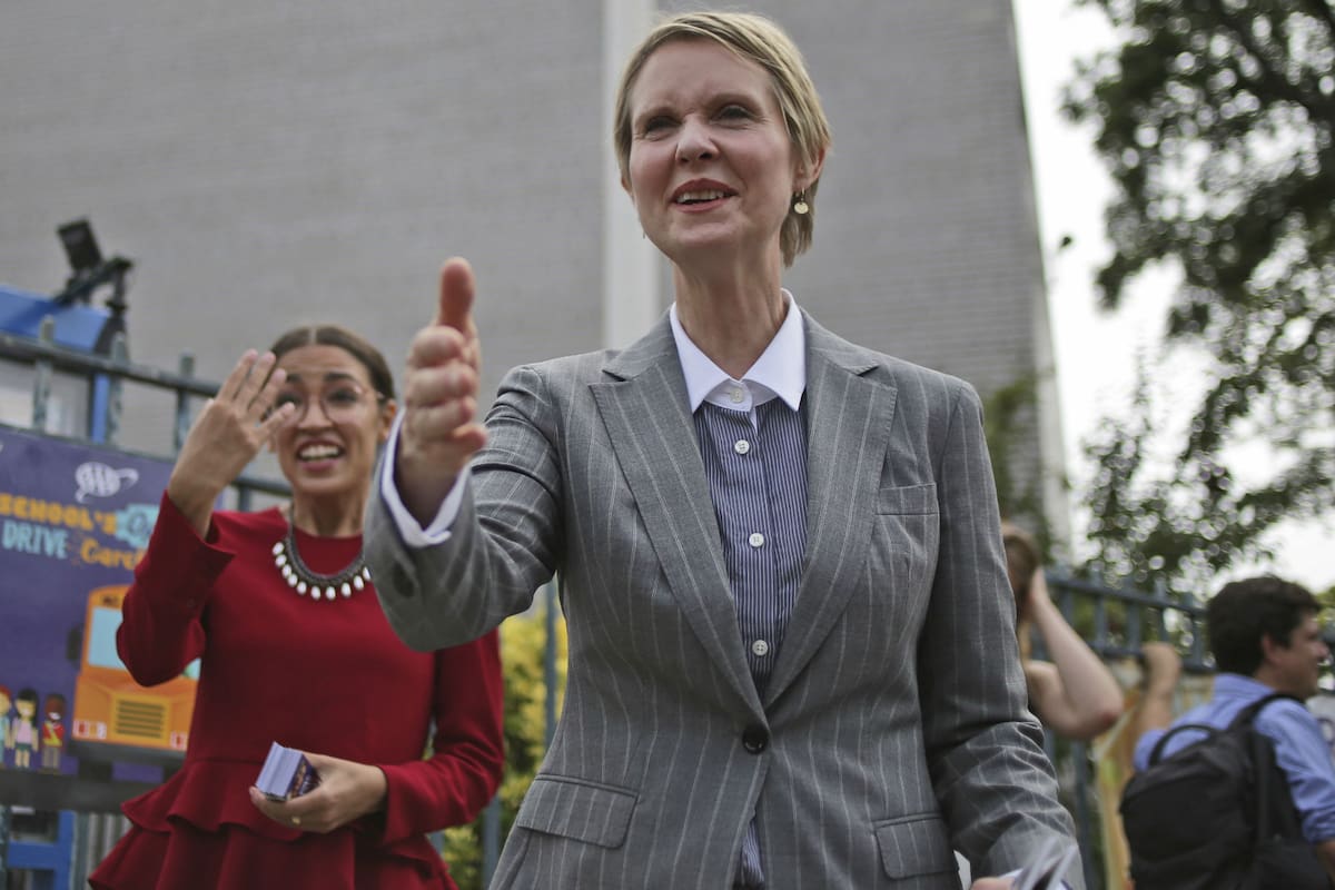 Nixon, que trabajó durante años en la serie Sex and the City, se enfrenta al actual gobernador del estado Andrew Cuomo