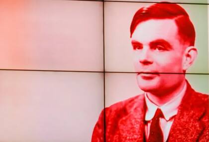 "No diré que lo que hizo Turing nos hizo ganar la guerra", dijo uno de sus colegas de Bletchley, "pero me atrevería a decir que podríamos haberla perdido sin él"
