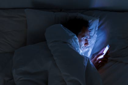 No dormir lo suficiente tiene correlato en la salud, el bienestar, la productividad y hasta el PBI de los países