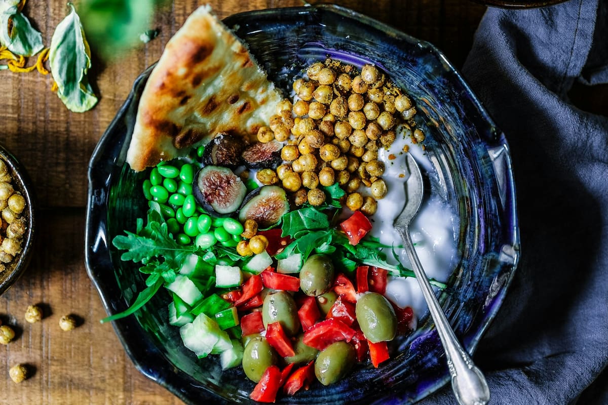 No es la leche: el alimento con más calcio y proteínas que controla el azúcar y fortalece el corazón